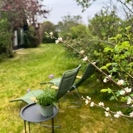 Wunderschoenes Sommerhaus In
